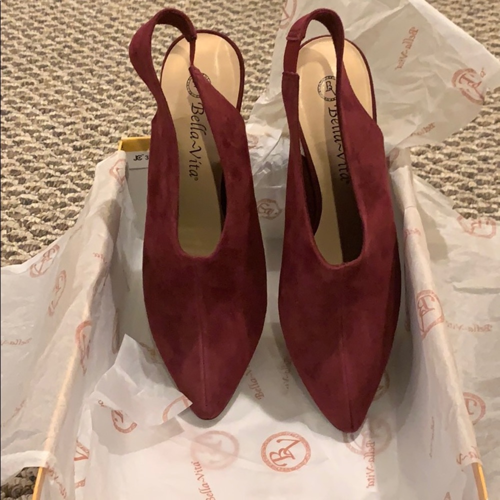 Bella vita Gabriella Slingback Pumps